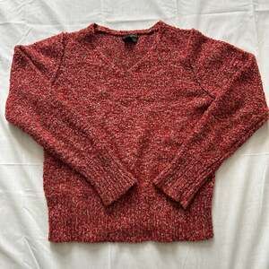 Royal Robbins Women’s Red Boucle Knit Sweater V-Neck Pullover Size L